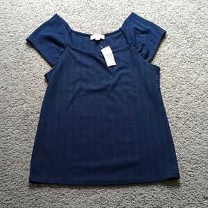Cute navy loft top